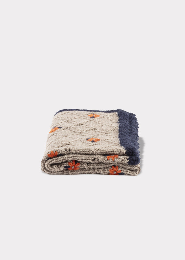 Caramel KNIT BLANKET - GREY/RED MULTI