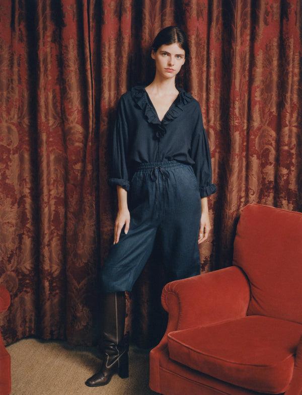 Caramel WOMAN CAPER TROUSER - NAVY