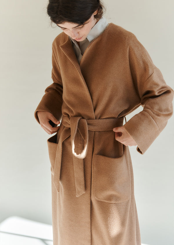 Caramel WOMEN'S BABY CAMEL HAIR BLANKET COAT - CAMEL