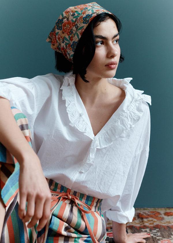 Caramel WOMEN'S FRILL COLLAR COTTON BLOUSE - WHITE