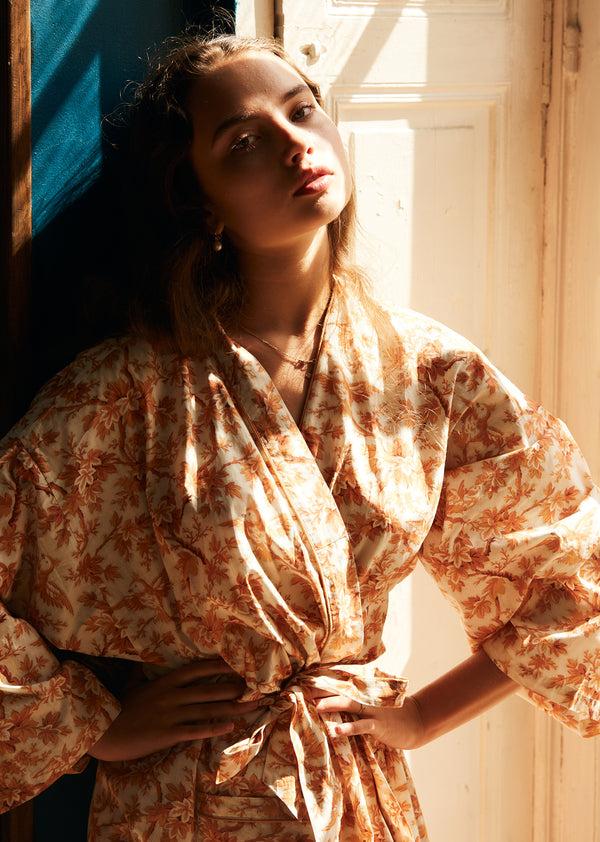 caramel WOMEN'S NIGHT ROBE - ORANGE TREE TOP PRINT