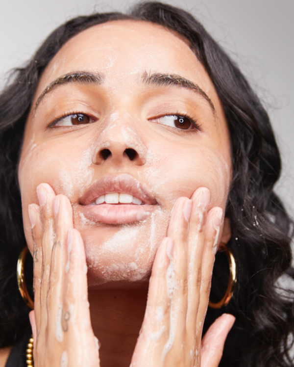 Carbon Theory Salicylic Acid Facial Cleansing Gel