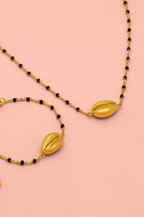 carisma Black Bead Seashell Choker & Bracelet Gift Set