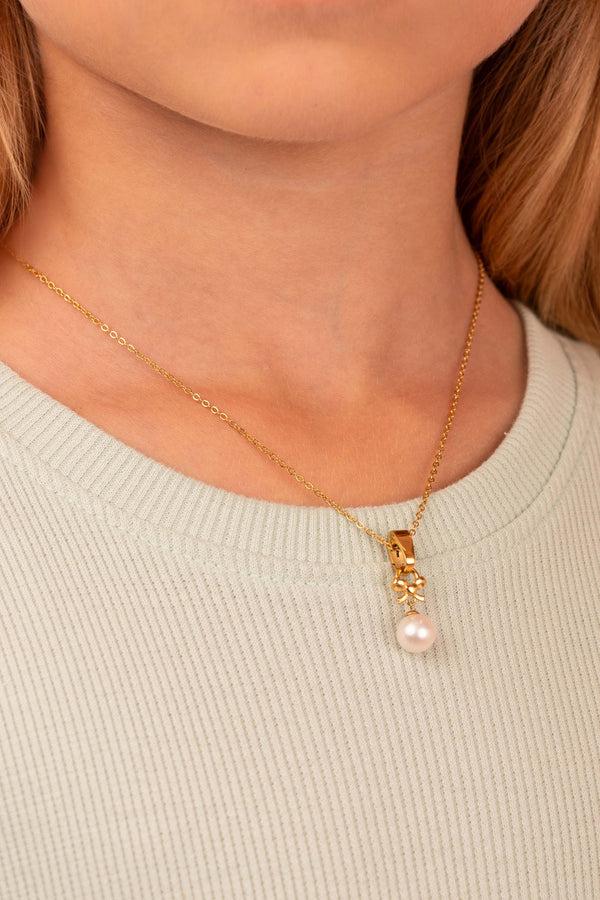 Carisma Bow Perla Stud Earrings Bracelet & Necklace Gift Set