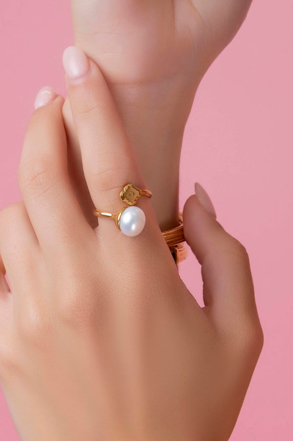 Carisma Baroque Freshwater Pearl Ring
