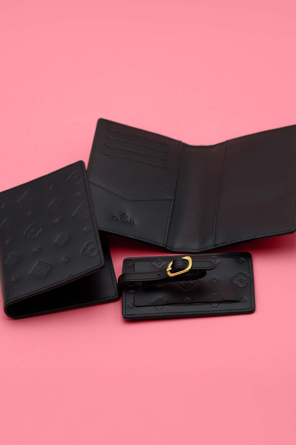 Carisma Black Passport Cover & Luggage Tag
