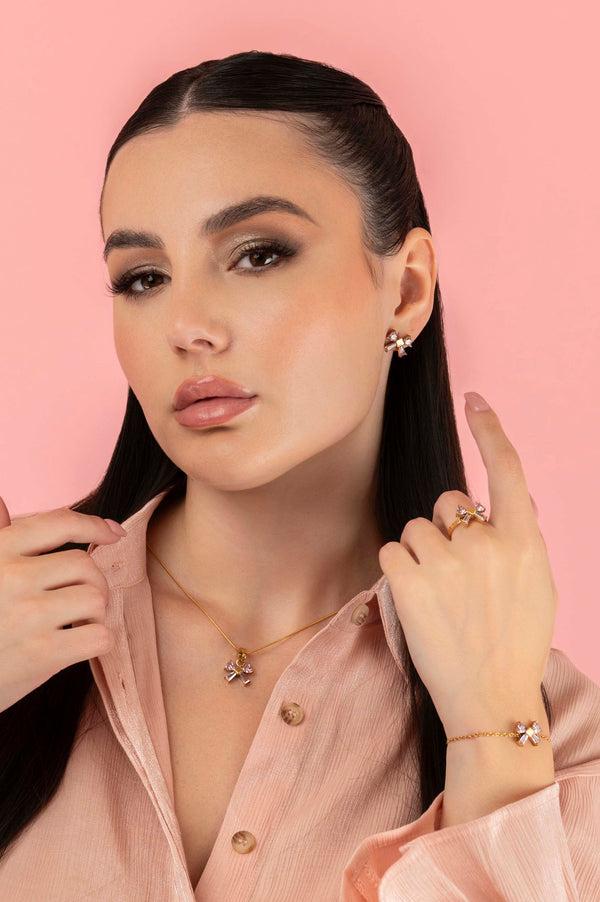 Carisma Blushing Bow Pendant