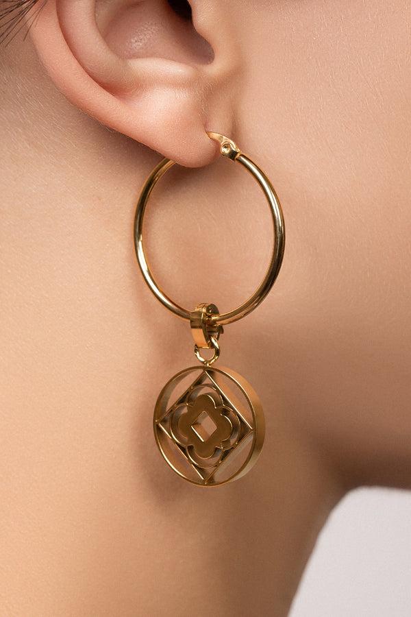 Carisma Carisma Logo Pendant Earring Set