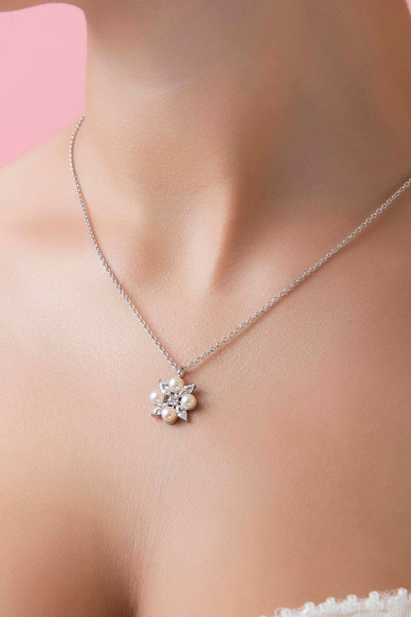 Carisma Crystal Perla Bridal Necklace