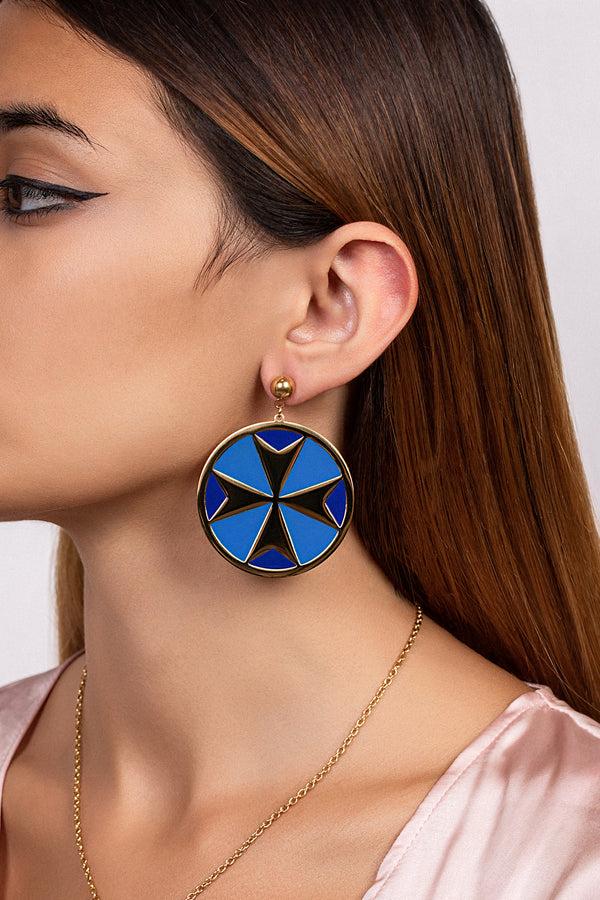 Carisma Deep Blue Maltese Cross Earring Set
