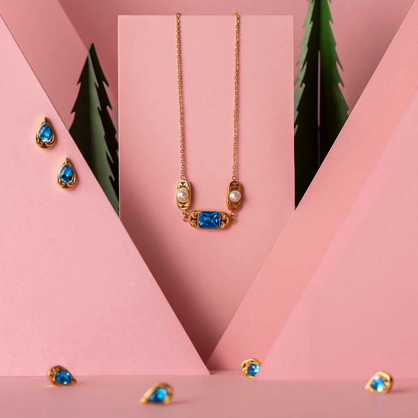 Carisma Demi's Necklace