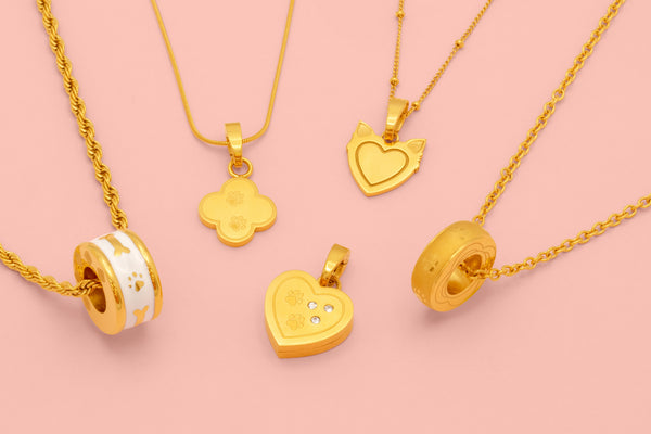 Carisma Engravable Paw Print Pet Ring Pendant