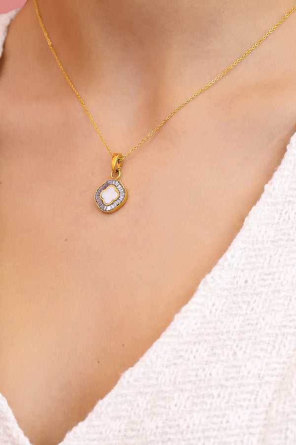 Carisma Faniello Ivory Mother Of Pearl Pendant