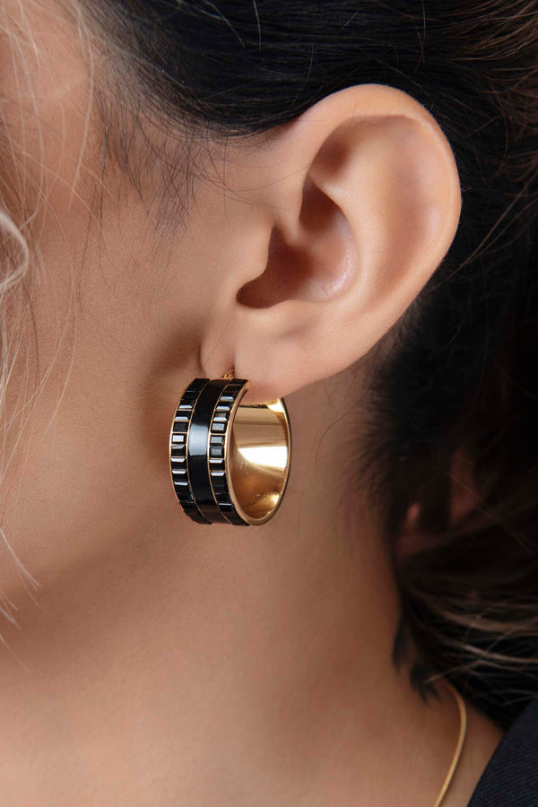 Carisma Faniello's Black Enamel Hoop Earring Set