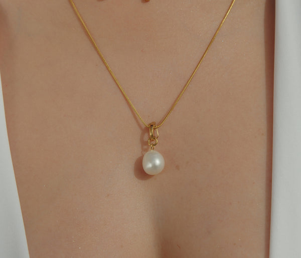 Carisma Freshwater Pearl Pendant