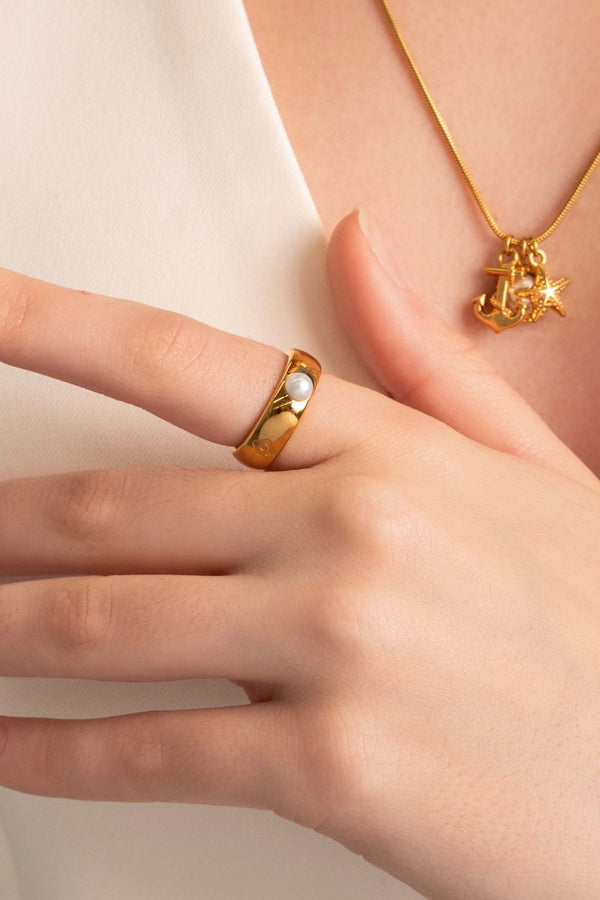 Carisma Golden Hour Ring