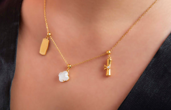 Carisma Graduation Toggle Charm Pendant