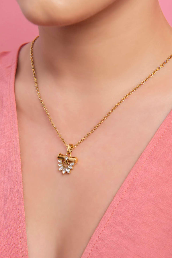 Carisma Graduation Zirconia Pendant