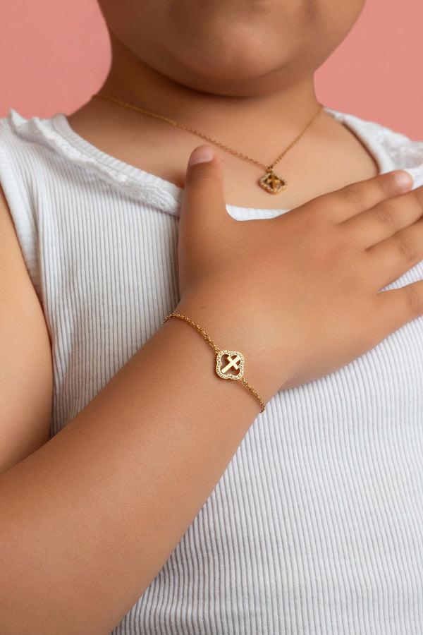 Carisma Halo Cross Gold Bracelet