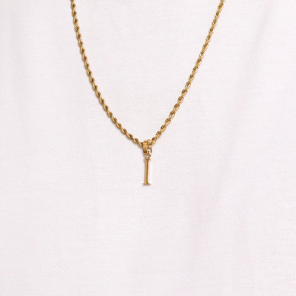 Carisma "I" Carisma Letter Pendant