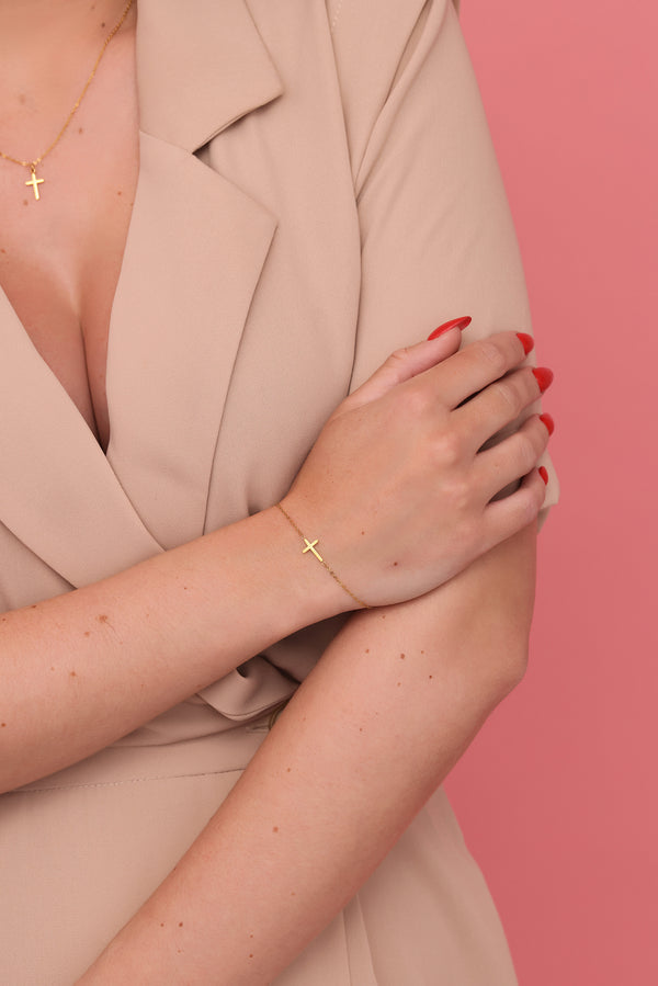 Carisma Kristoff Cross Bracelet