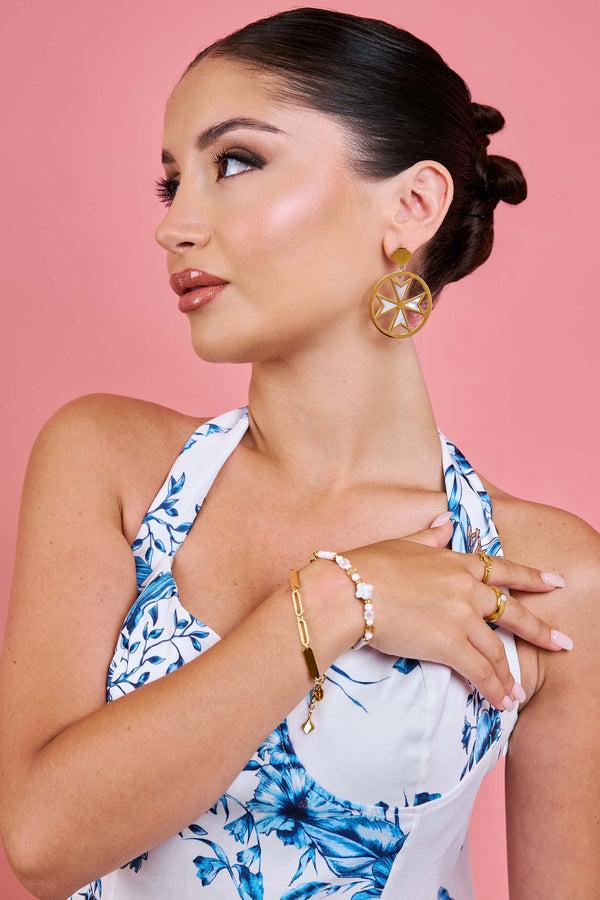 Carisma Maltese Cross Madre Perla Earring Set