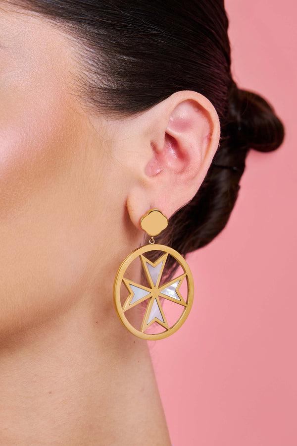 Carisma Maltese Cross Madre Perla Earring Set