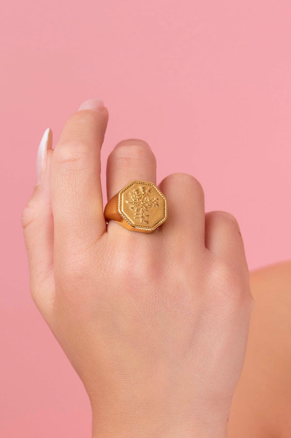 Carisma Margerita's Coin Baroque Ring