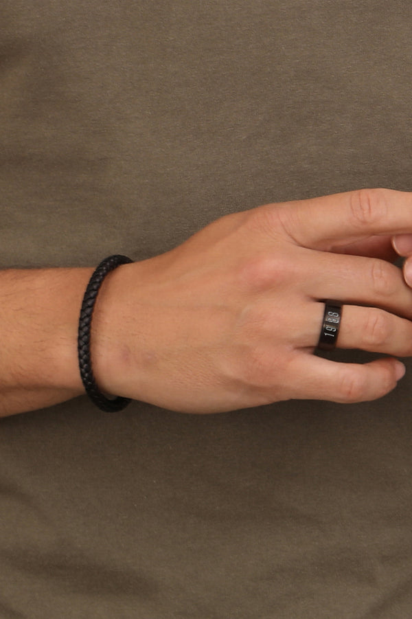 Carisma Matte Black Ring