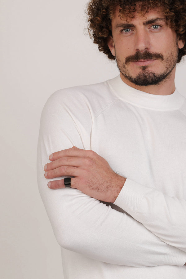 Carisma Matte Black Square Ring