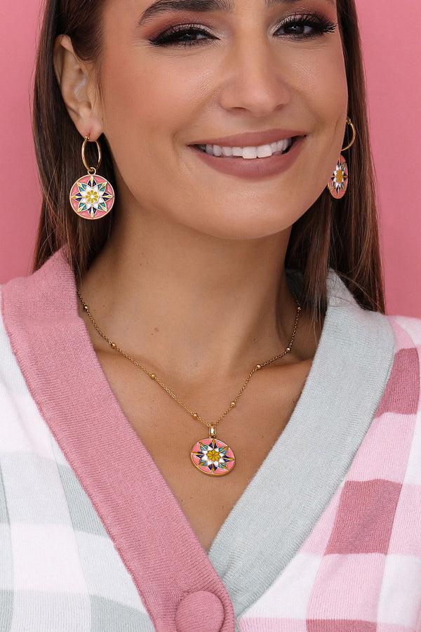 Carisma Nadur Lace Pendant Earring Set