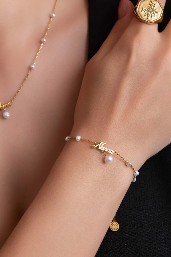 Carisma ‘Nanna’ Cursive Freshwater Pearl Bracelet