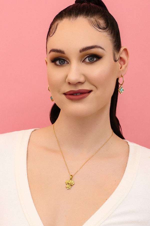 Carisma Narċisa December Birth Flower