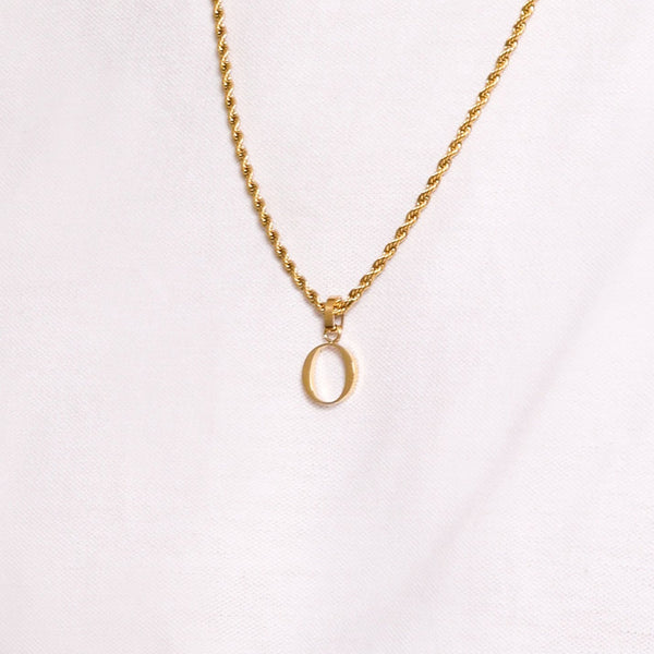 Carisma "O" Carisma Letter Pendant