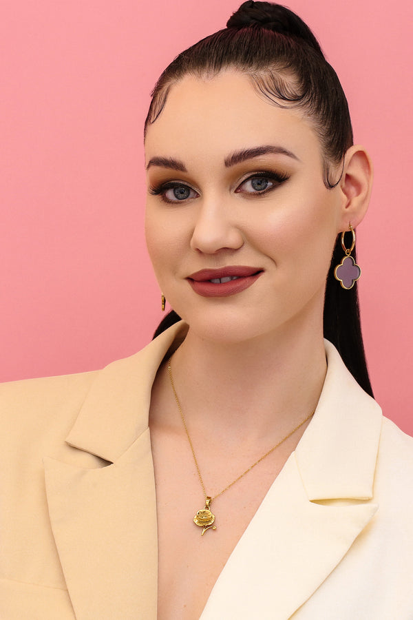 Carisma Peprina August Birth Flower