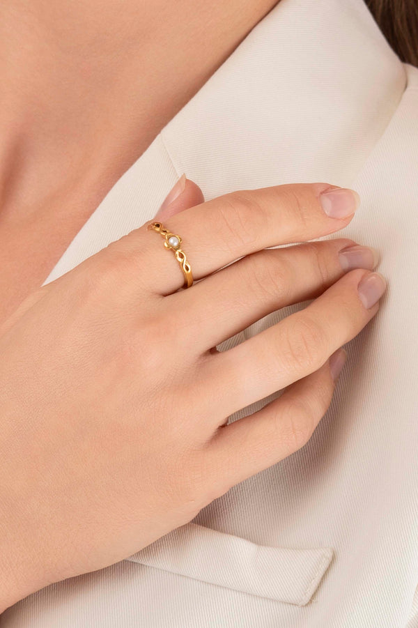 Carisma Petite Fleur Ring