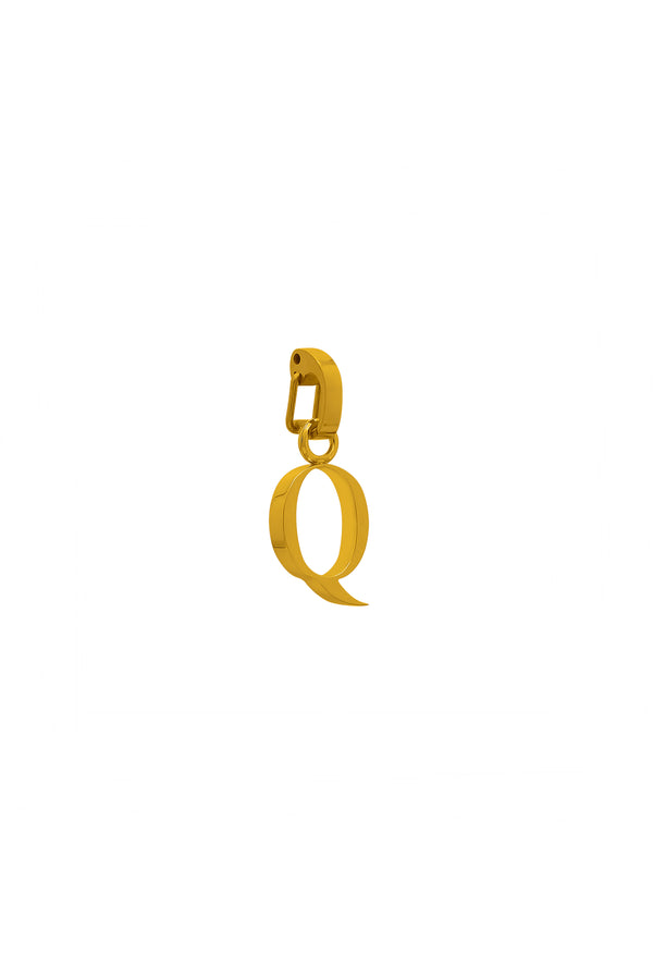 carisma "Q" Carisma Letter Pendant