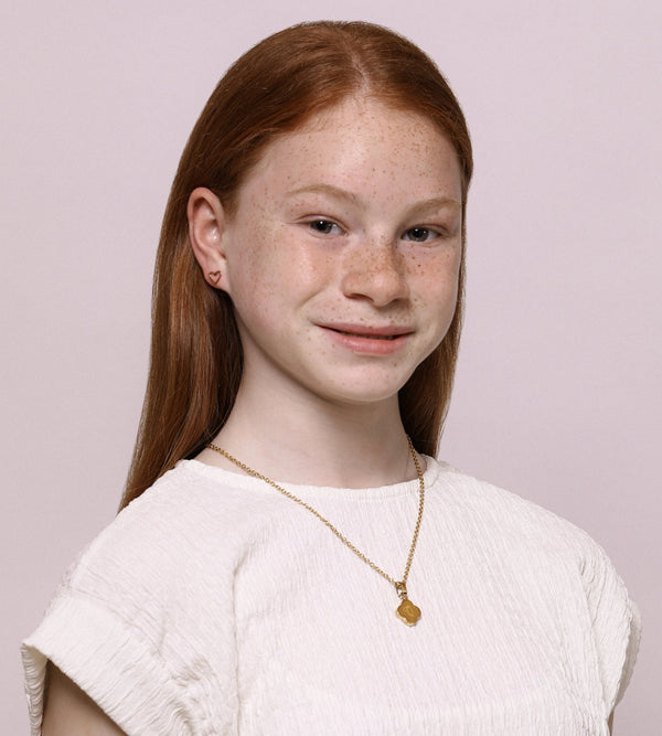 Carisma "Q" Carisma Mini Letter Pendant