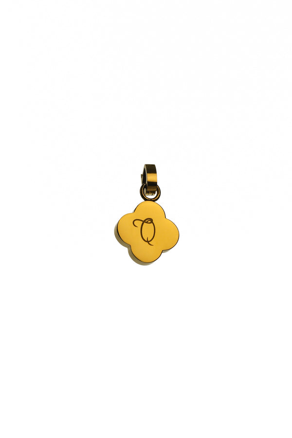 carisma "Q" Carisma Mini Letter Pendant