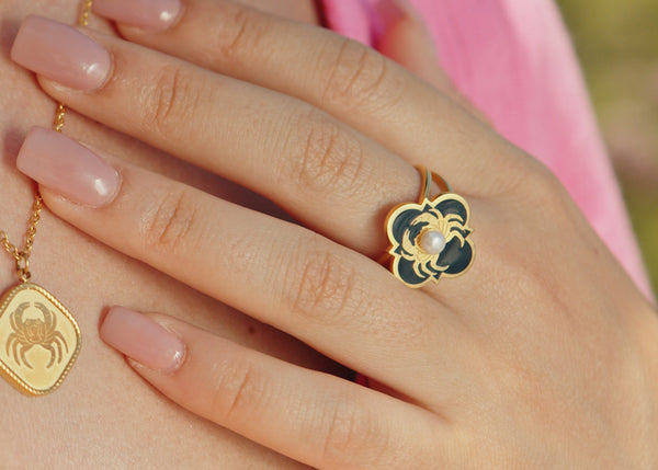 Carisma Qabru FreshWater Pearl Ring