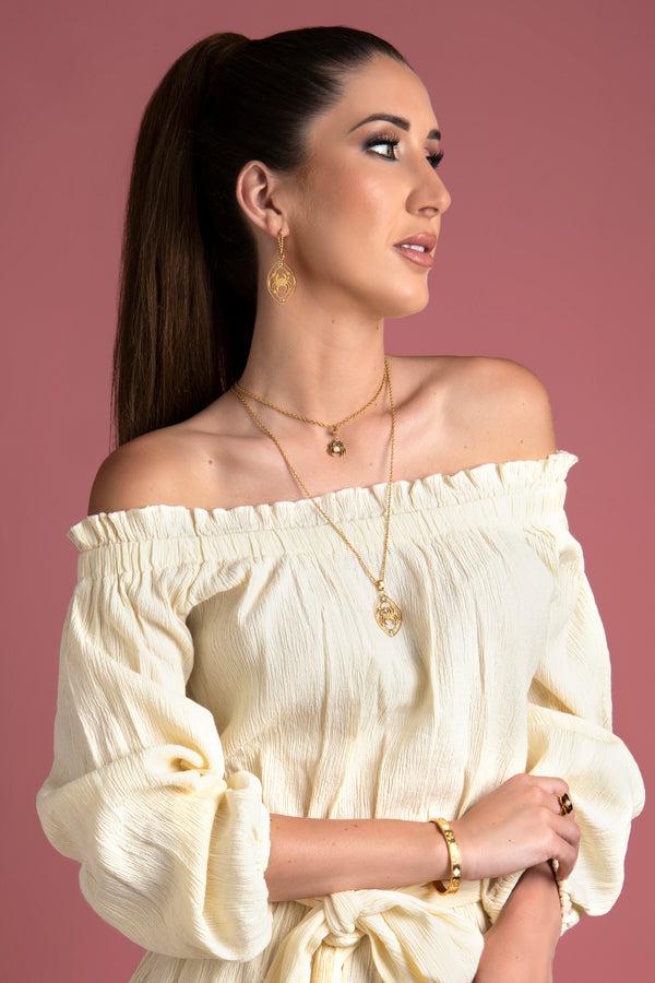 Carisma Qabru Zirconia Hollow Pendant Earring Set