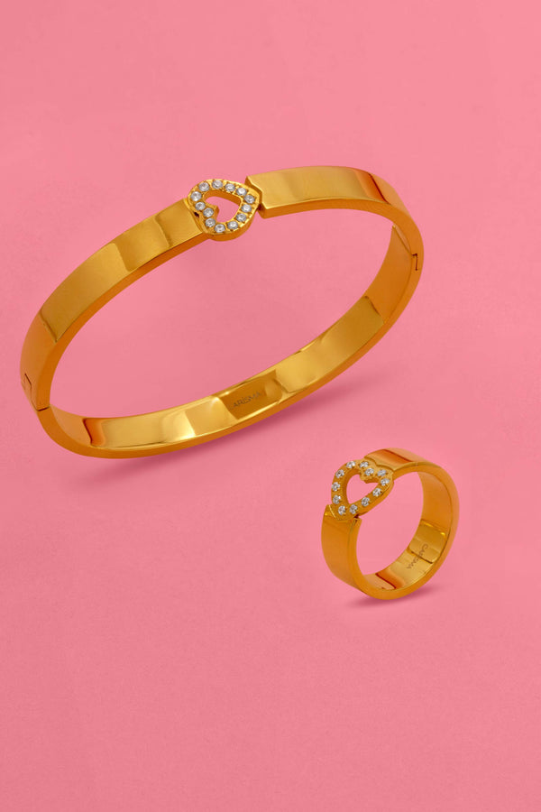 carisma Qalbi Halo Ring & Bangle Gift Set
