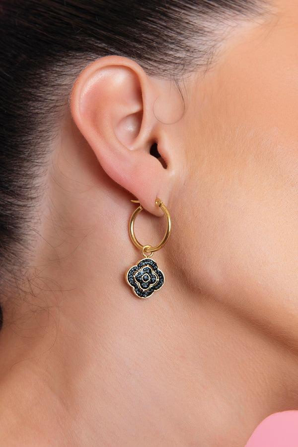 Carisma Rossi's Black Crystal Pendant Earring Set