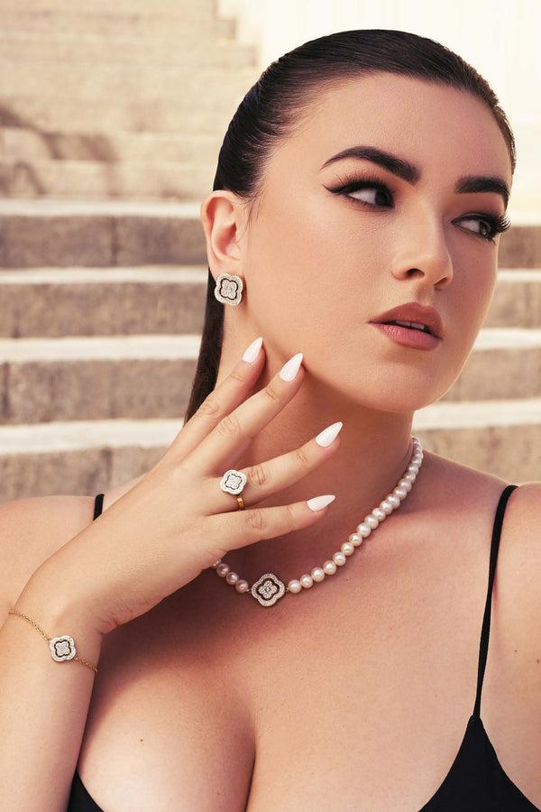 Carisma Sue's Freshwater Pearl Choker