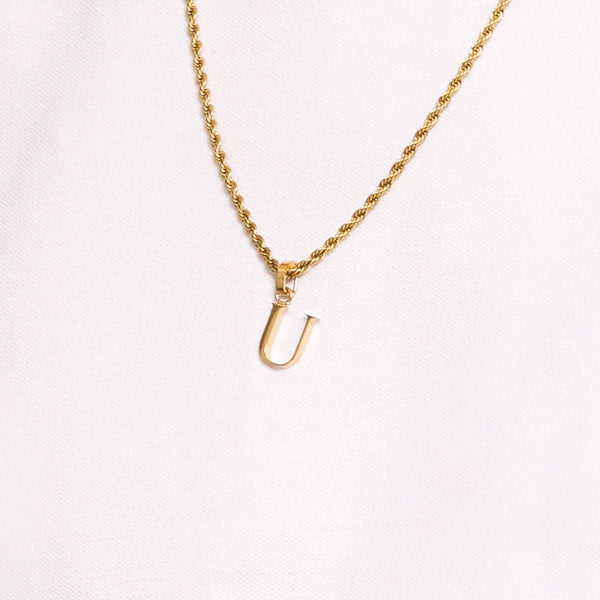 Carisma "U" Carisma Letter Pendant
