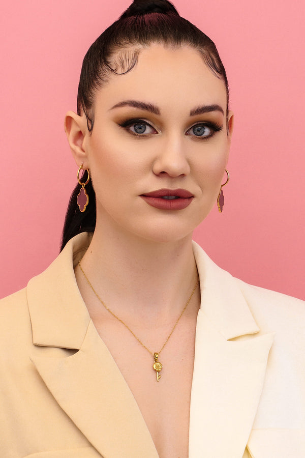 Carisma Vjola February Birth Flower