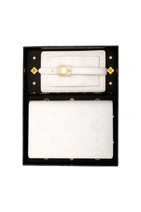 Carisma White Passport Cover & Luggage Tag