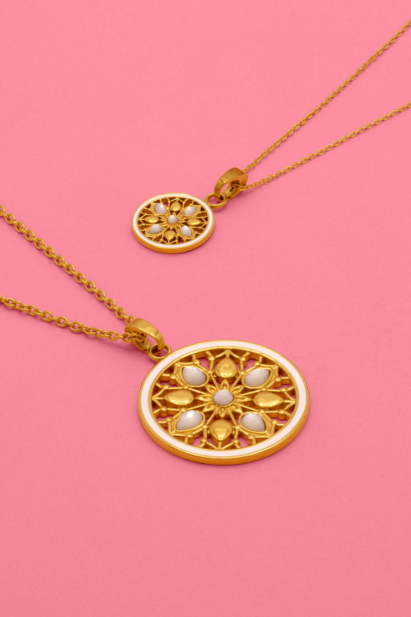 carisma Xagħra Lace Small & Large Pendant Gift Set