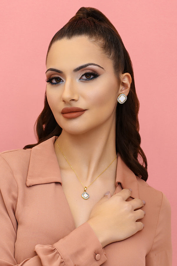 Carisma Faniello Ivory Mother Of Pearl Stud Earring Set