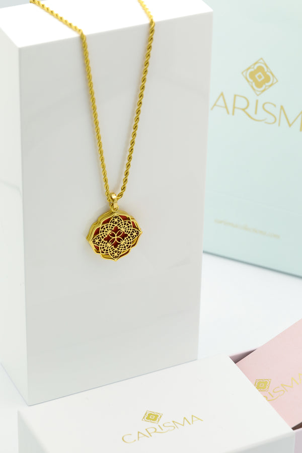 carisma Kerċem Lace Hollow & Red Carnelian Stone Pendant Gift Set